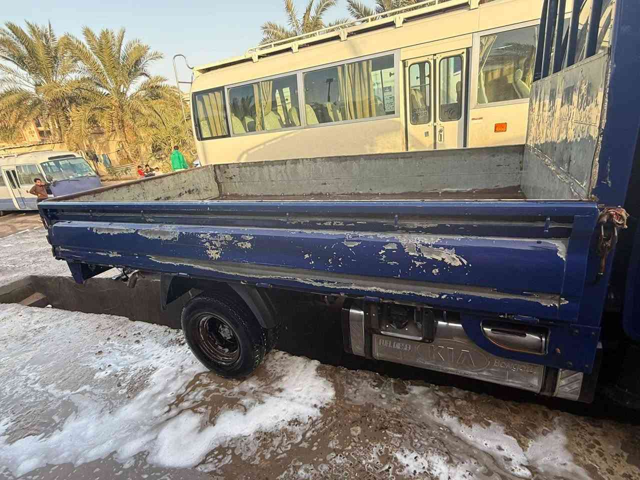 السلام عليكم من رخصت الادمن بنكو 2013مسكر مجول رقم ميسان سيارة بيها جراد راعيها بغداد يريد تحويل مشروع وطني مكان سياره بصره أبو الخصيب باقي الاستفسار الاتصال على الرقم ***********
