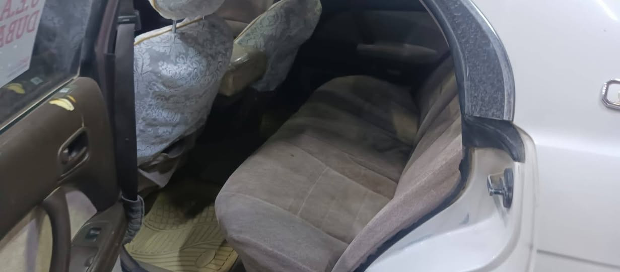 سلام عليكم من رخصت لادمن المحترم 
للبيع كراون بطه موديل 95 رقم انبار نكليزي تحويل مباشر
سياره منفصل محرك 2  ونص كير محرك كفاله لاتنقيص ولا بخار
بيها صبغ قطعتين بس بدون ضربه ودواخل تبريد ثلج كهربايات كامله شغل مال جناي تخم تاير شرط تشلع لكاع ولبطه معررفه
السعر 49   وبيها مجال للشراي
مكاني الفلوجه الكورنيش
للستفسار اتصل
***********
***********
