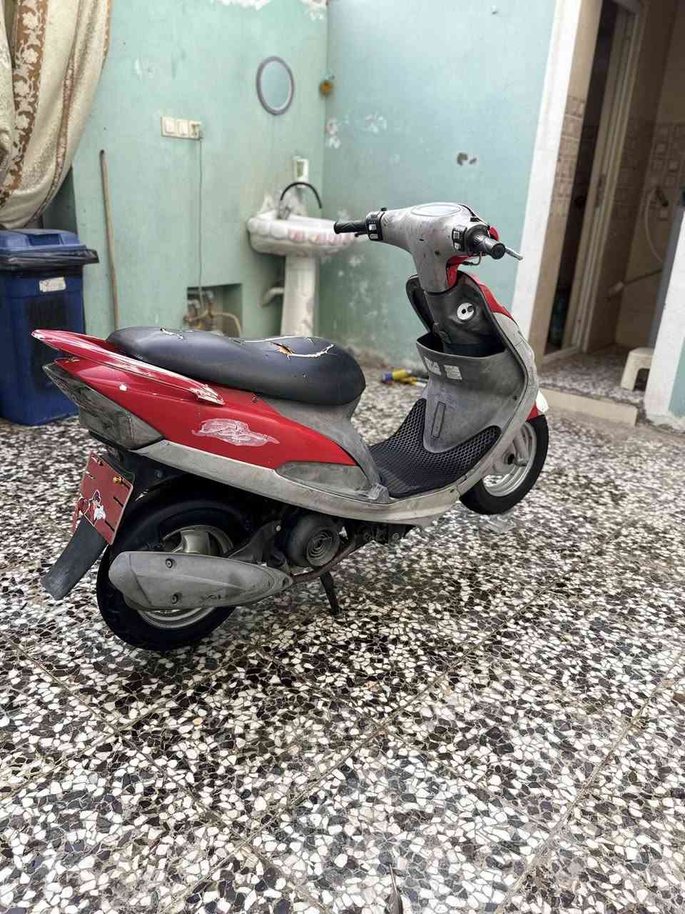 السلام عليكم
ماكس منغولي لون مميز للبيع فقط 

الدراجه مفتوحه ولفات فقط بوشه49

نكره سلف بكل وقت بيه سلف 55اصلي 

بيه كلج امامي اصلي بلاد 

بس يرادله قايش لان الي بيه تعبان 

اشاير كهربائيات كله شغاله 

مكاني نجف حي المكرمه يم مكتب الرشيد 

رقمي ***********

شباب السعر راسلني خاص وتدلل

الي تفيد بخدمته يراسلني خاص  ولي متعجبه يترك تعليق يناسب اخلاقه +اسف ع الاطاله
