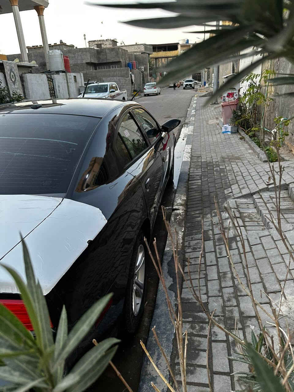 السلام عليكم 
دوج جاجر sxt 
فول مواصفات عده الفتحه 
محرك 3.600
السعر 130 وبيها مجال 
اي ستفسار الاتصال على 
*********** البصرة, العراق
