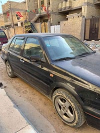 شباب عندي كولف فنتو مكينه 2000 نوزل السيارة بيهه مكينه كايمة الكير شرط...