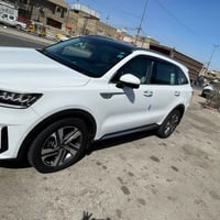 سورنتو 2023 فول أعلى فئة واحد على واحد كفاله عامه بدون صبغ وبيها سونار...