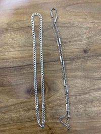 زناجيل عدد ٢ للبيع مجموع الزنجيلين ٥٩غم سعر الغرام ٤٢٥٠ مكاني بغداد ٠٧...