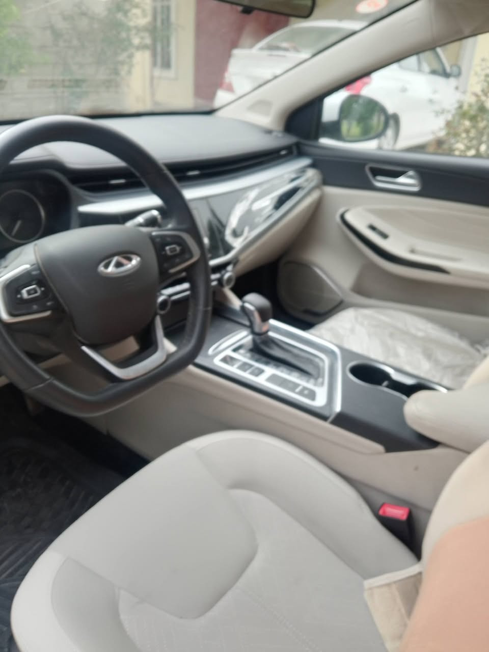 للبيع شيري اريزو 5موديل 24رقم بغدادضمان ست سنوات السيارة بالضمان وضع الشركة برغي مامفتوح مكفولة كفالة عامة السعر 115مكان بغداد العامرية الاتصال *********** /*********** كورك بية واتس بالعافية ع ياخذها
