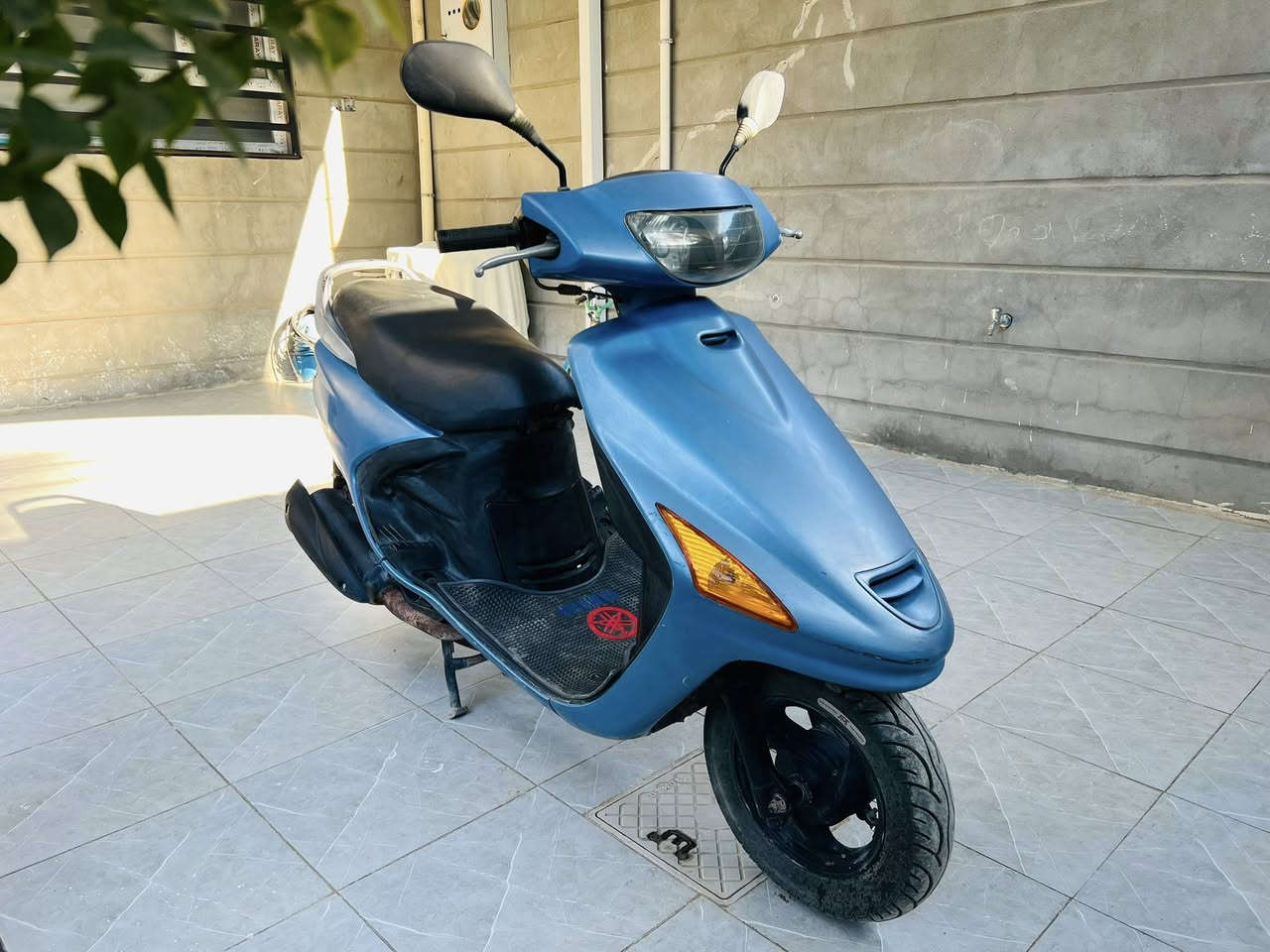 .
فراشه جديده بلاديه بدون تبديل 
نظيفه و كلها شغاله وكل كفراتها بلاديه 
سلف وهندر 
كهربائيات كلها شغاله 
ستنده كبيره وصغيره 
تخم تاير جديد وباتري جديد وبلك اصلي جديد ودهن جديد الف متصرف عليها 
العنوان بابل مركز المدينه ***********
