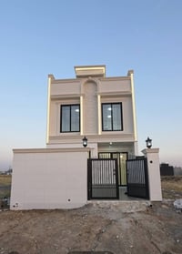 ٨ حساروك • ١٢٥م • ٤ غرف