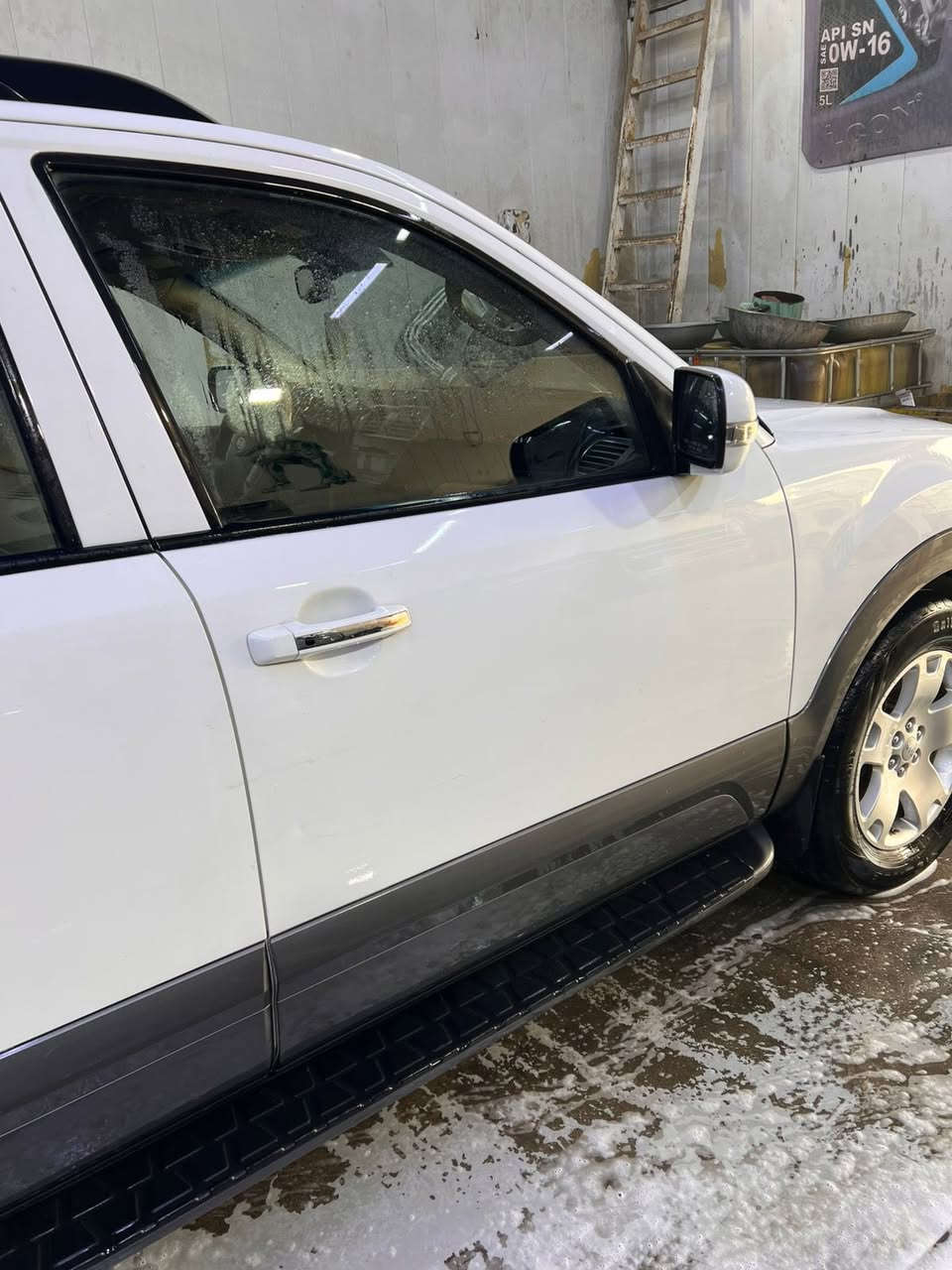 السلام عليكم

كيا موهافي للبيع

موديل 2012 خليجي فول 1/1 أعلى فئة Vib

رقم بغداد الدولي مميز باسمي تحويل مباشر 

ماشيه 237 

بصمه تشغيل..... بصمه ابواب 

فور ويل 4/4

زراك لايت 

منظومه لايت زنون 

كشنات جلد كهربائيه 

تدفئه تبريد بلكشنات 

ارضيه جلد 

7 راكب 

3 قطع تبريد ثلج 

جنطه شفط 

مري شفط..قلاب 

ثلاجه 

كامرا خلفيه + حساس 

تخم تاير جديد 

حداديه جديده 

مكينه وگير مكفولات 

اناره ذاتيه 4 ابواب 

فتحه سقف كهربائيه 

مانع انزلاق 

مثبت سرعه 

السعر 160 وبيها مجال 
صور السونار مرفقه مع المنشور 

مكاني بغداد الاسكان
الاستفسار ***********
