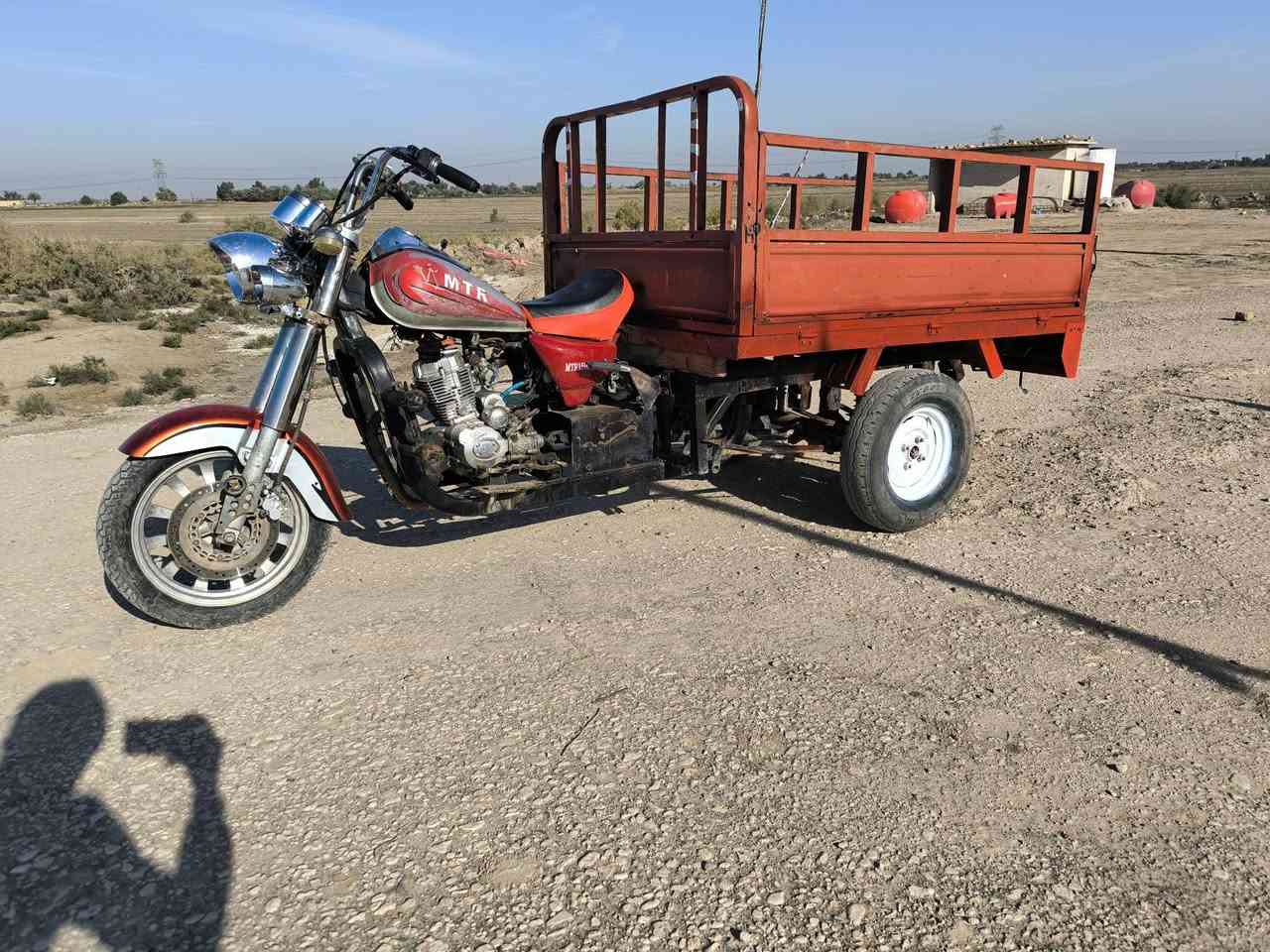 امتي ار موديل. 2016. كلك شاصي وركبه مكفوله السعر 550.  العنوان الديوانية المهناويه. الشراي يتصل ***********
