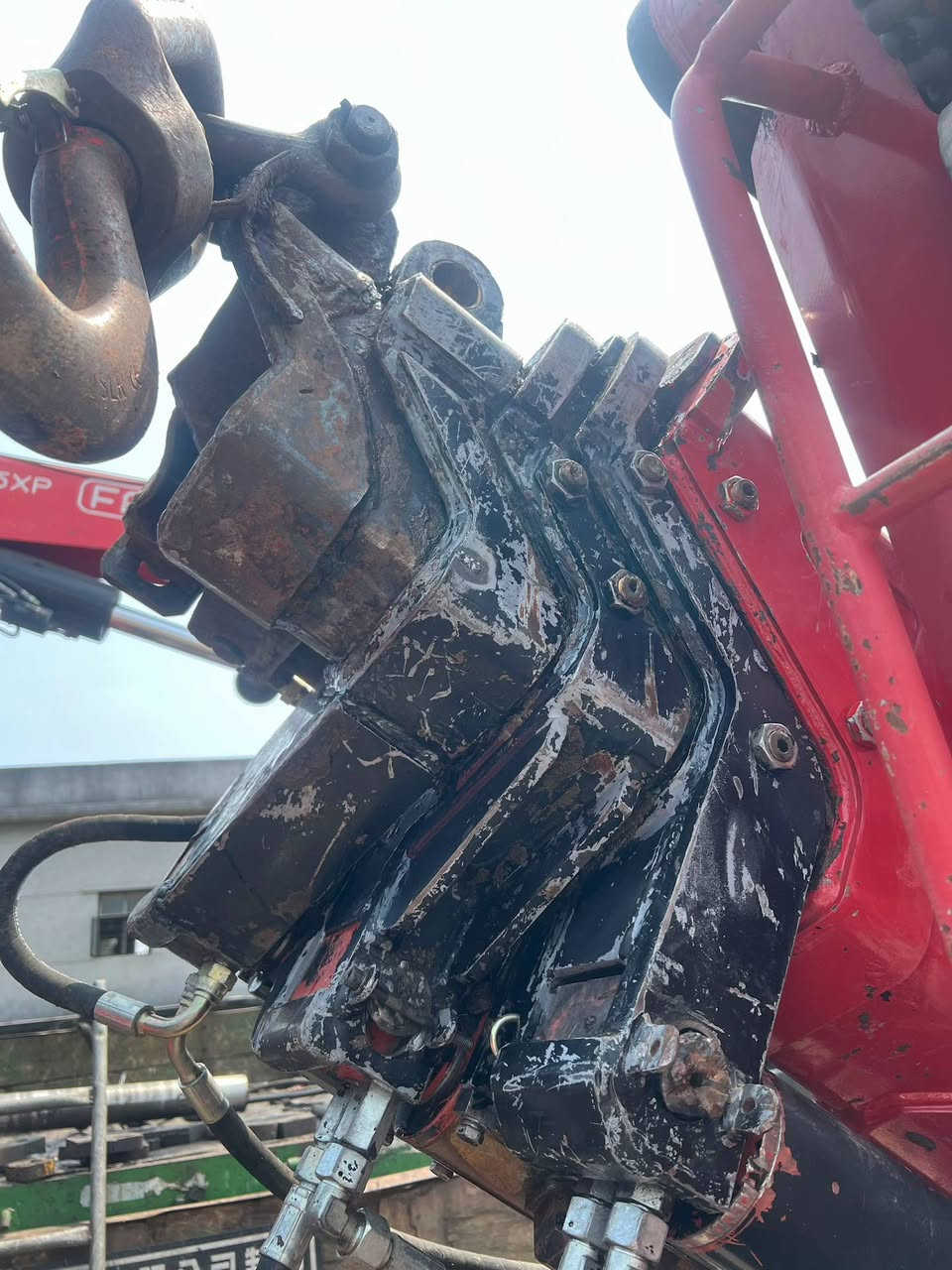 12ton CAMC SQZ-12 crane Four-section hydraulic extension, machine condition very new


**إذا كنت صاحب هذا الإعلان وتريد حذفه لأي سبب، رجاءا أرسل رسالة إلى الدعم الفني**