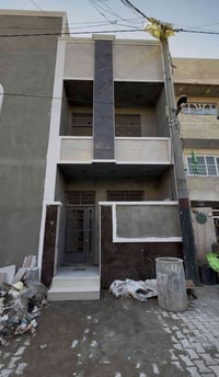 متوفر دار للبيع مساحه ٦٠ متر وجها ٤ ونزال ١٥ يقع الدار على محله ٤٢٦ ال...