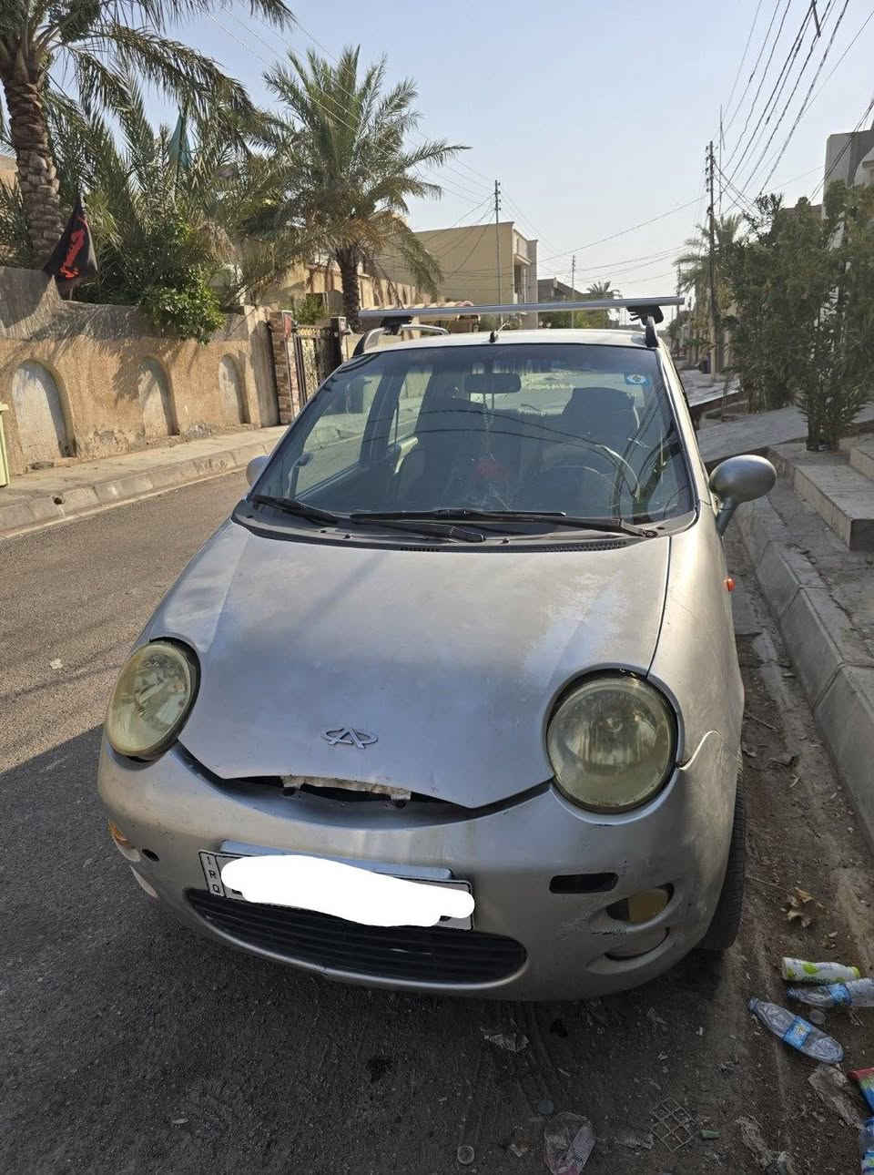 السلام وعليكم 
كيو كيو شيري موديل ٢٠١٠
السياره مكفوله من كلشي 
تبريد ثلج تدفئه كله مكفول 
تخم تاير جديد 
رقم بغداد 
السياره باسمي
التحويل ثاني يوم 
  العنوان ديالى بلدروز 
السعر 27 وبيها مجال 
رقم التليفون  للتواصل ***********
