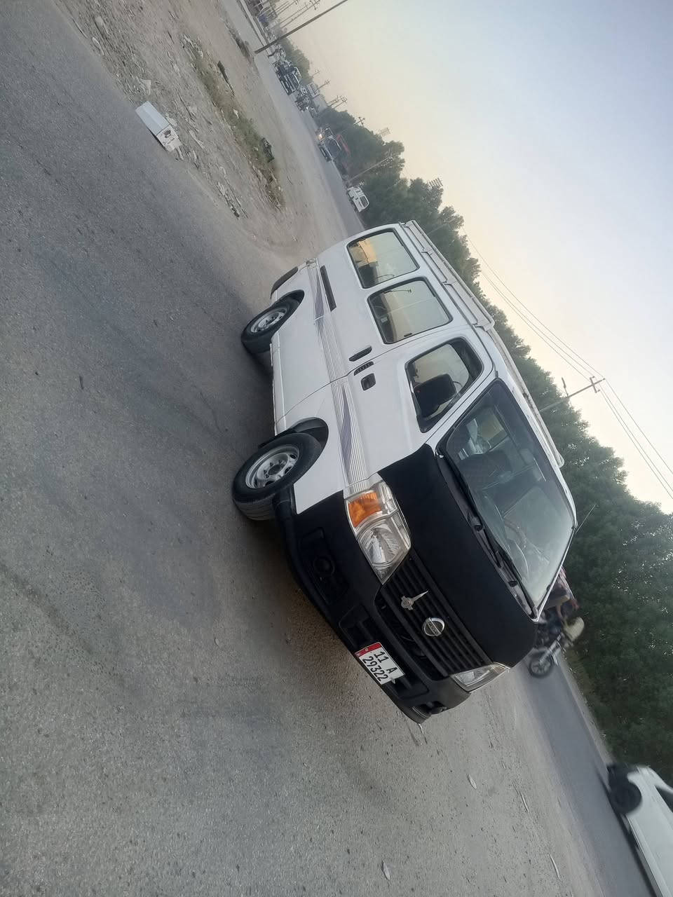 *********** 
نيسان ٢٠٠٩
السياره مكفوله من الضربه والصبغ والتبديل  ما عدا الرباعه مال الواقيات معمرات   دوشمه كاعيه وتنته وكشنات صدر تخم تاير فول
مكينه لا تنقص ولا تبخر جديده
كير كلج اكسل 
السياره خير من الله 
التبريد عندي ما شتغل 
رقم انكليزي مصفره من كلشي تحويل ثاني يوم.  ربع ما عليها 
رقم شاصي شعار بالتكمه 
مكاني بابل الحصوه السعر ١١٥. وبيها مجال للشراي 
ملاحضه :   ما ابيع بالدين وفلوس ما ابقي ع السياره

