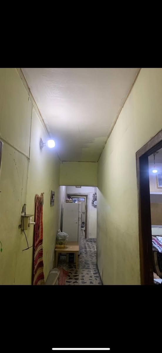 بيت لبيع مساحة ١١٥ متر واجهي ٥ونص طابق ونص ونزل ٢٣ العنوان النعيرية يم شارع المدارس طابو صرف السعر ١٩٠ بية مجال رقم الموبايل ***********
