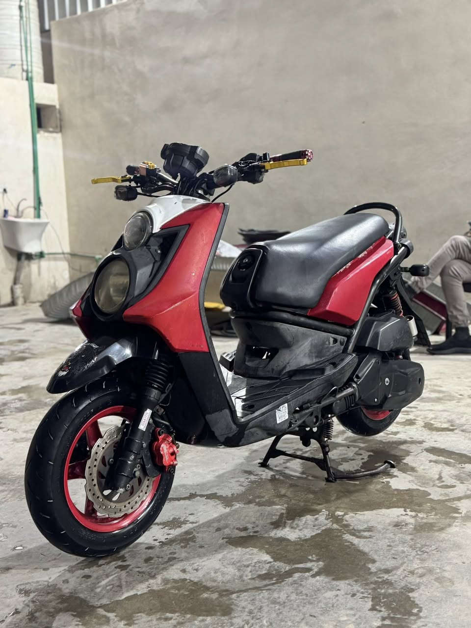 سلام عليكم جبلي للبيع
مكينه برغي ممفتوح بيه 

بيه تزويد كلاجات رياضي وستيرن رياضي 

شلعه معدل فول مكاني بشعب 

السعر 950  وبيه مجال رقمي ***********
