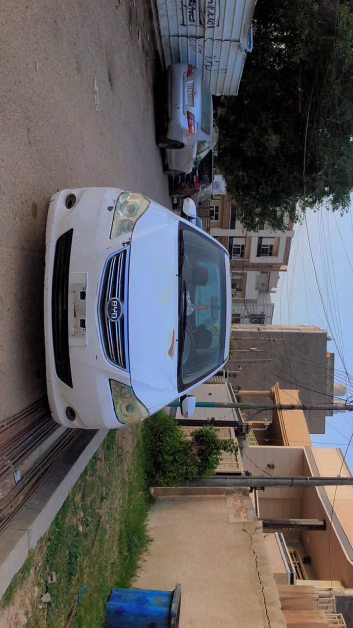 يالله سلام عليكم. جميعاً
بي واي دي  موديل 14مكينه كهربائيات 
تبريد صدر خلفي امامي تايرات تخم 
فوك النص عمر نواقص ماكو كير يرادله تجفيت 
بس تمشي طبيعي وماكو اي حاجه يعني مواكف 
كهربائيات كلها شغاله 
رقم بغداد السياره مزاد تريد تحويل تريد وكاله 
الواجها مالتها استلمها يوم ٣٠/٣
وادك ارقامها واستلم سنويه 
سعر ٣٨
مكان بغداد حي الاعلام تقاطع درويش 
***********
