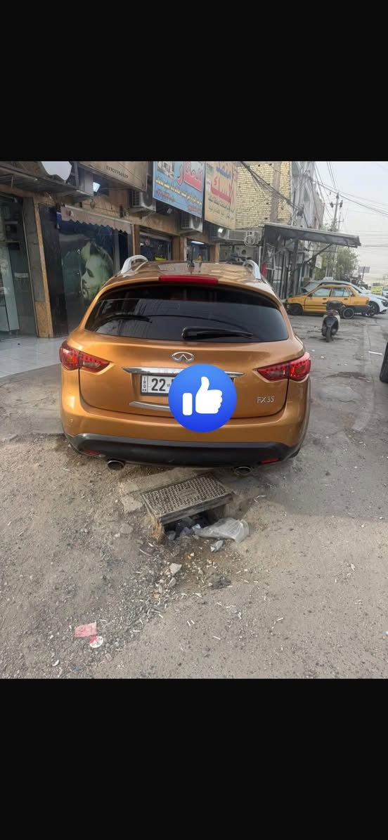 سلام عليكم
 من رخصة الادمن
سعر مناااسب جدا بسبب الحاجه متلكه هيج سعر   
انفنتي fx35 موديل 2009 فول مواصفات رقم اربيل نقصها صدر امامي و خلفي و حساس Abs الايسر بيها كم قطعه صبغ ابيع حزام و صار بيها ضربه وبعدها ممصلحه تصليحها ( ٣٠٠ الف ) ابيعها واقع حال 
السعر ٨٥ ورقه و بيها مجال حك الجيه
***********
