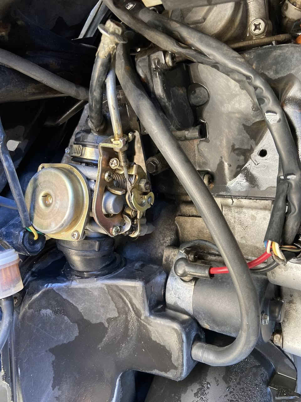 السلام عليكم...
ماكس عدله بلادية 🏍️ كله شغال سلف وهندر  واوراق كامله نقص فقط قفل الجنطه و الهورن السعر*(450) العنوان  بغداد / الدوره رقم الهاتف ***********
