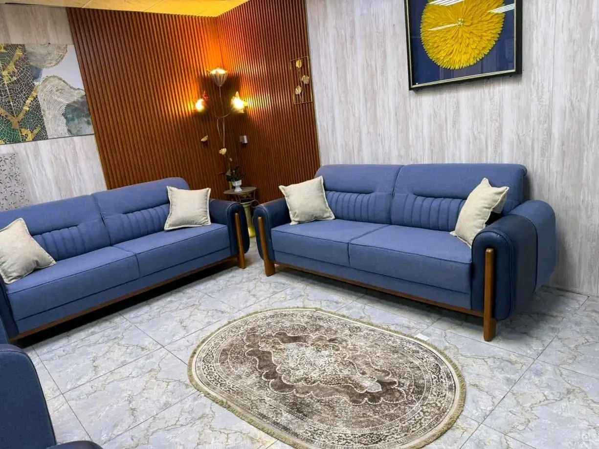 صنع عراقي  
أحدث التصاميم الفنية 
🖍الشغل حسب طلبكم من ناحية اختياركم الالوان وعدد المقاعد 
⭕️مواصفات العمل 
♦️اسفنج. مميز 
⭕️ الخشب مقعد مضغوط 
رجل عظم عاج 
قماش كتان او قديفة 
توصيل بغداد مجاني 
محافظات متوفر توصيل


**إذا كنت صاحب هذا الإعلان وتريد حذفه لأي سبب، رجاءا أرسل رسالة إلى الدعم الفني**