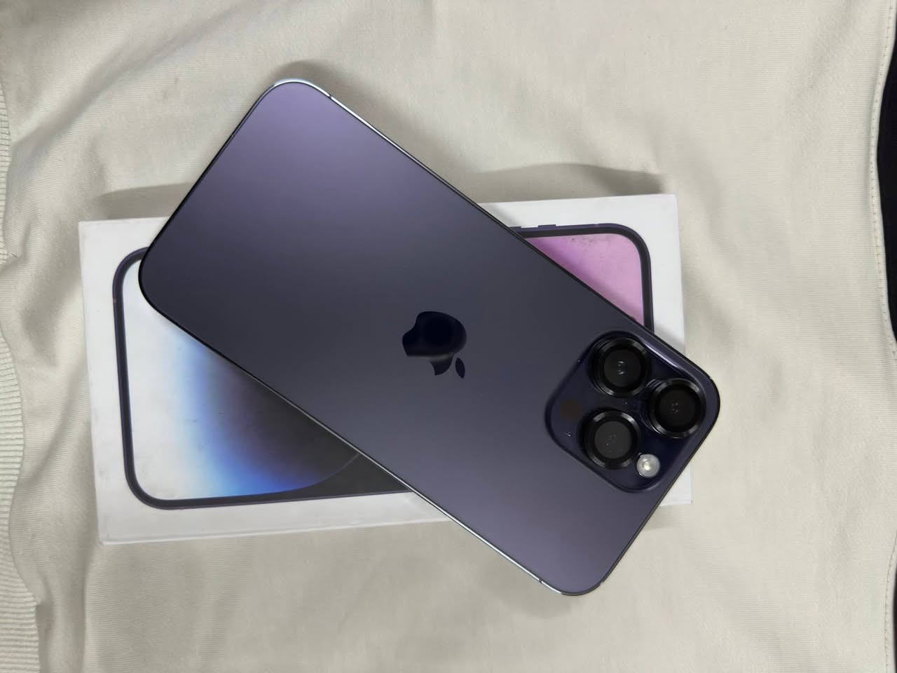 ايفون 14 برو ماكس
مبدل شاشه فقط اصليه شرط فيس ايدي شغال 
الجهاز نضيف كلش كارتون وكيبل وياه 
ذاكره 256 بطاريه 84 كله شغال
سعره 700 
مكاني بغداد


**إذا كنت صاحب هذا الإعلان وتريد حذفه لأي سبب، رجاءا أرسل رسالة إلى الدعم الفني**