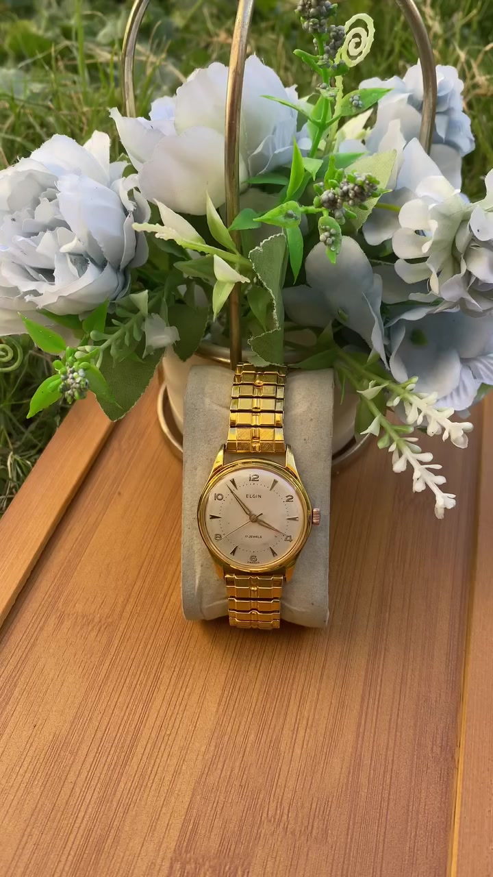 ايلجن الاصدار الفرنسي نصب تكويك تغليف ذهب  السير كذلك تغليف ذهب
القطر 33
جيل الستينات


**إذا كنت صاحب هذا الإعلان وتريد حذفه لأي سبب، رجاءا أرسل رسالة إلى الدعم الفني**