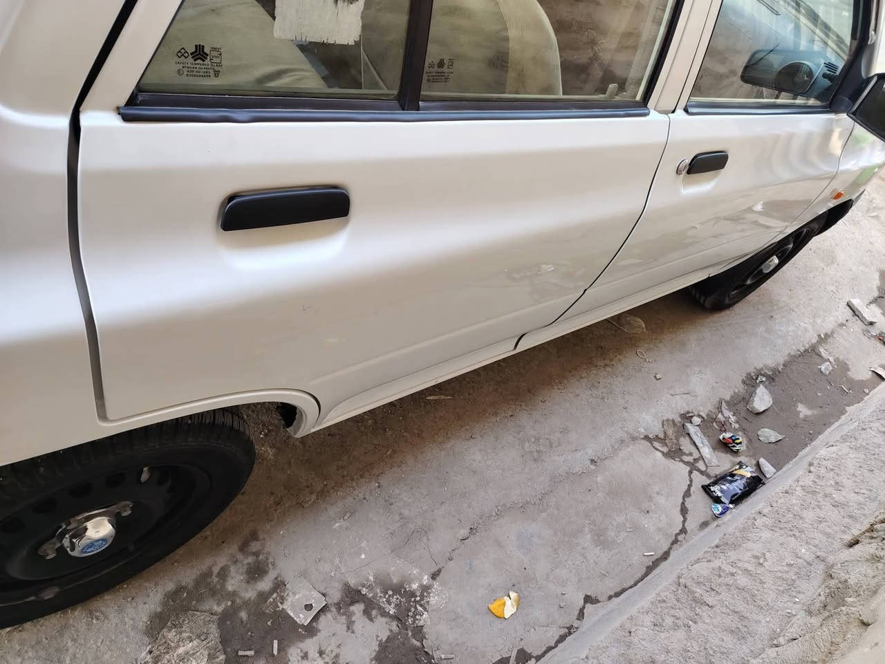 السلام عليكم سايبا للبيع ٢٤ نضيفه دوشمه عام بسمي تحويل ثاني يوم سنويه ل٢٩ مبدل جاملغ أيمن وشويه من شاصي وباقي مكفول ماشيه ٢٧
سعر 49 بيه مجال ***********
