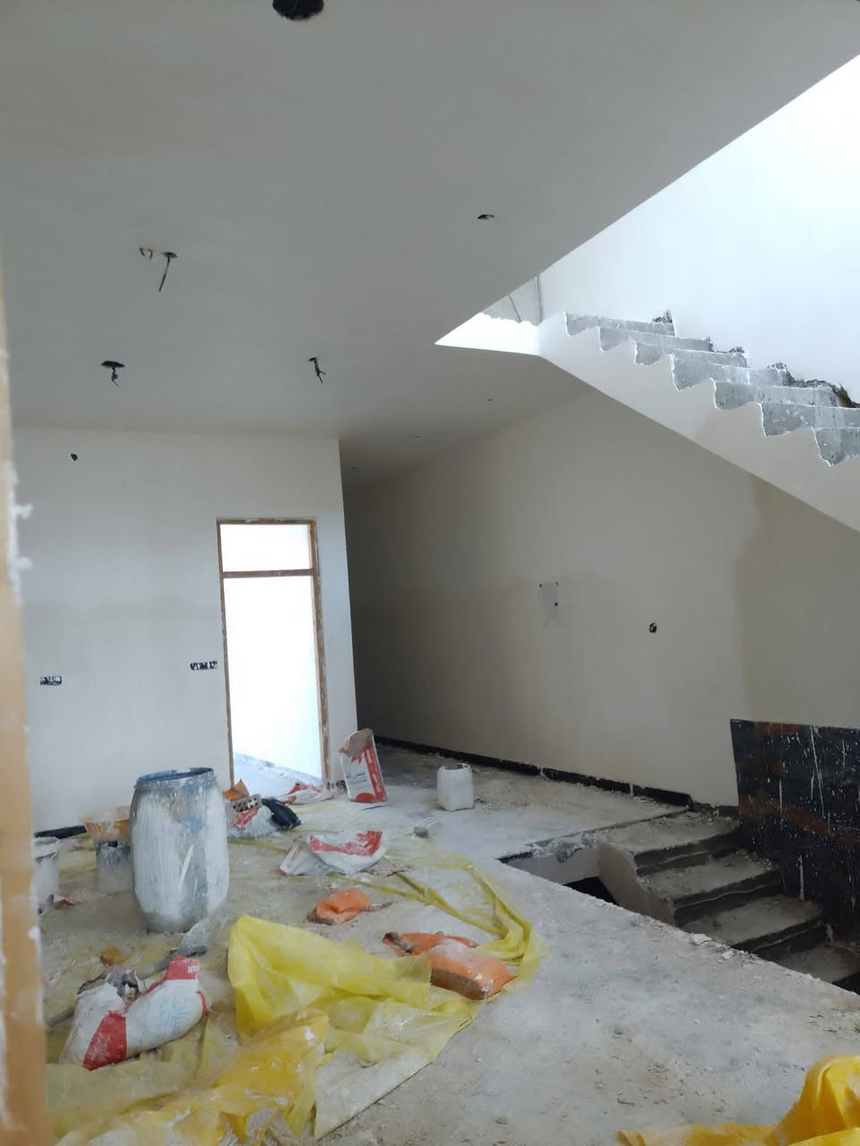 يالله
خلفه لبخ جص بورك نثر تقطيع متفرغ شغلي صويرة التزام بالمواعيد ونظافه بالعمل
***********
