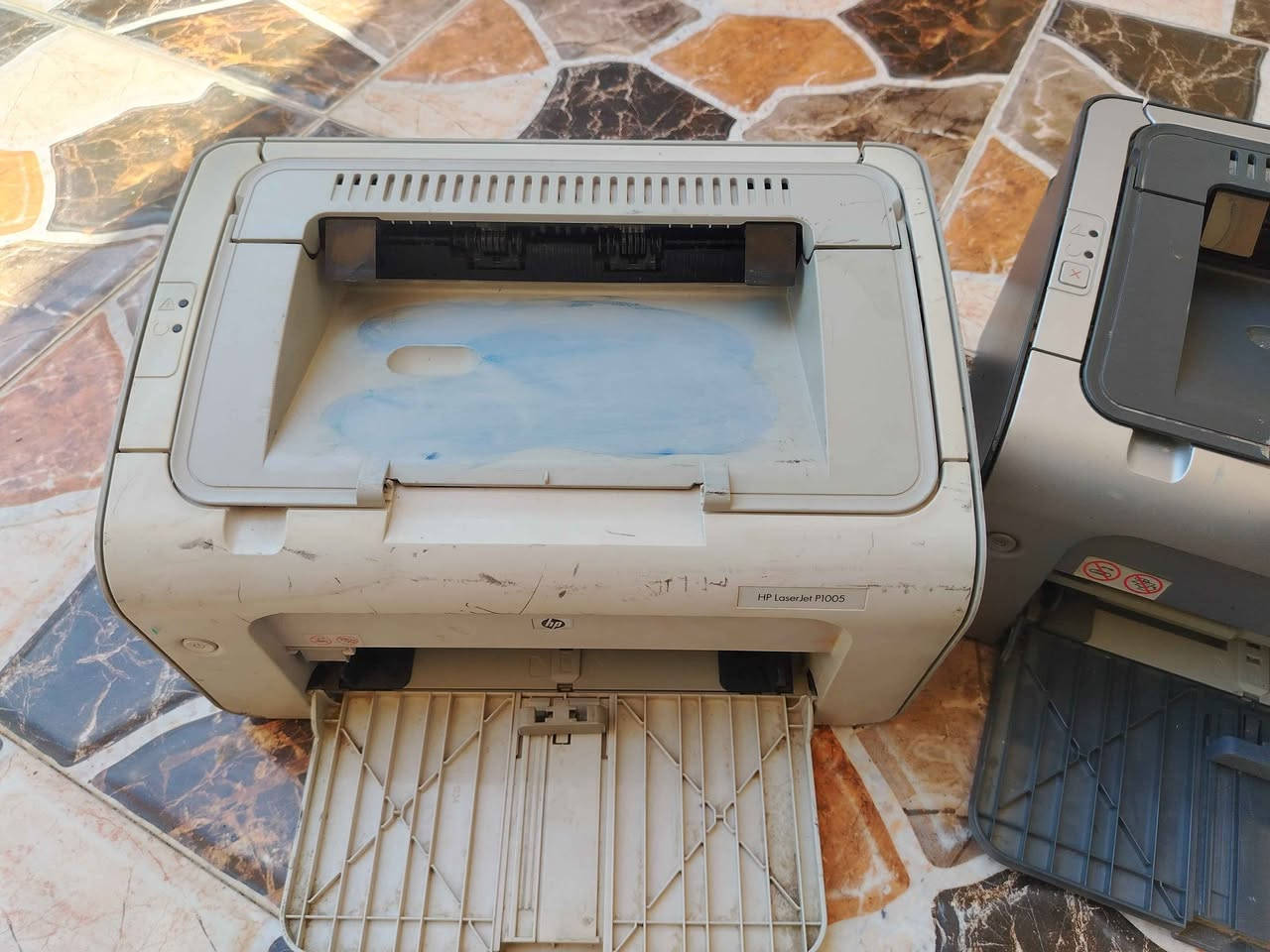 طابعة ليزرية hp 1005حالة مستخدم شغال وطباع
سعرها 55 الف
توصيل متوفر كالار, السليمانية


**إذا كنت صاحب هذا الإعلان وتريد حذفه لأي سبب، رجاءا أرسل رسالة إلى الدعم الفني**