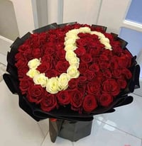 بوكيهات ورد مميزه توصلك بنفس اليوم  خيارات متنوعه لكل المناسبات راسلنا...