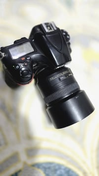 نيكون D810 • عدسة 85مم • بطاريتين