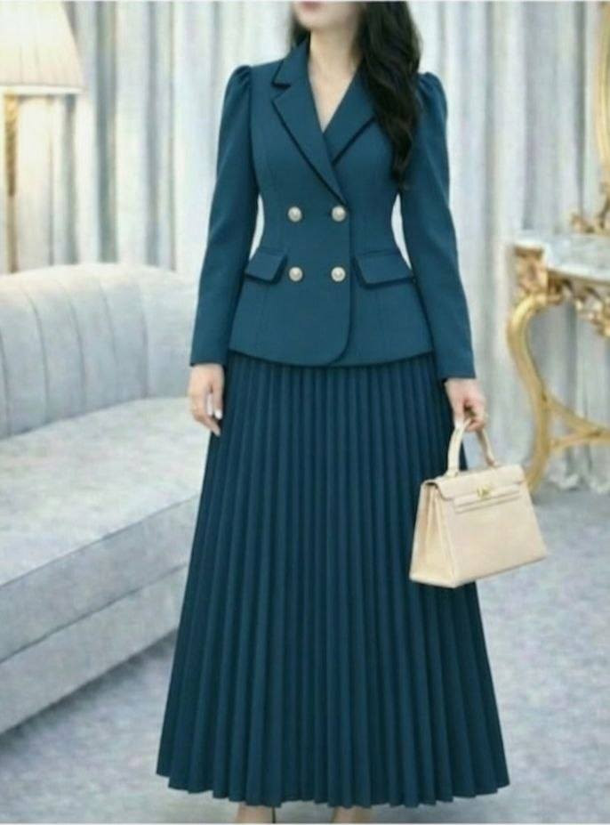 طقم  ستره وتنورة 😍
القماش الاصلي 
كوالتي عالي جدا

* ستره مبطنه طول 75 سم
تنورة طول 105 سم كمر سحاب ولاستيك من الخلف 

* القياسات /
40/42/44/46/48/50

* ملاحظه / تبليغ الزبون فحص والتأكد من الاوردر قبل مغادرة المندوب


**إذا كنت صاحب هذا الإعلان وتريد حذفه لأي سبب، رجاءا أرسل رسالة إلى الدعم الفني**