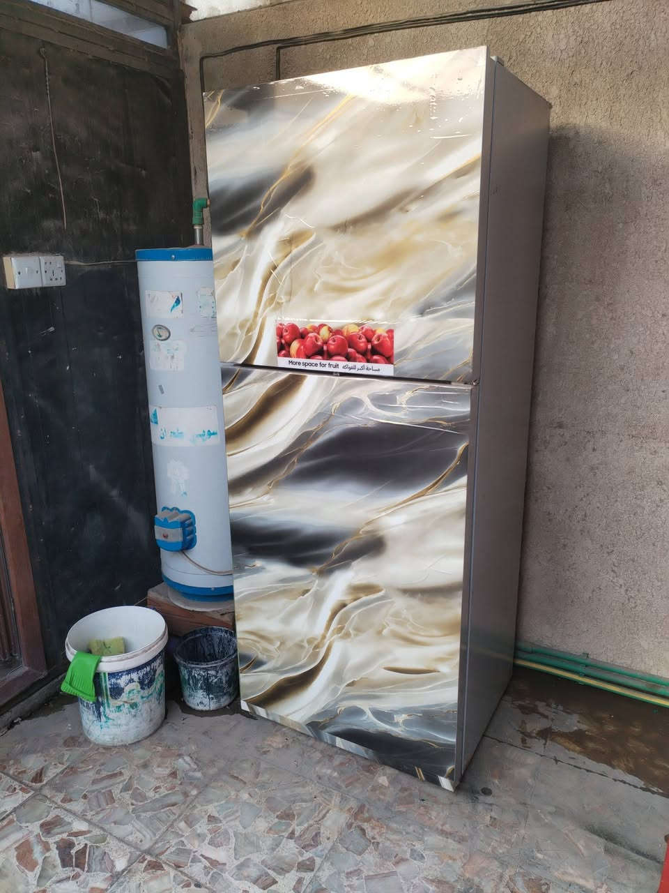 ثلاجات عدد 4 شغالات للبيع العنوان بغداد حي اور الشراي يتصل على هذا الرقم ***********
