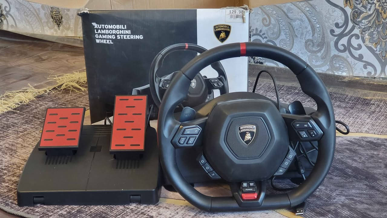دركسون للبيع ماركه Lamborghini جديد لوك ممستخدم بس فحص وياه طاكل ملحقاته يرهم للبلي 4 والحاسبه 
السعر 75 وبيه مجال 
*********** بغداد, العراق
