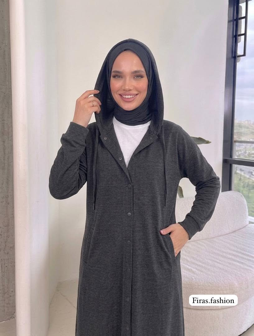 مانطو نسواني زرار بالمقاسات الصغير والكبيرة
*قماش المانطو: قطن توفليس اجنبي مكفول مكفوووول مكفوووول نخب أول - أتقل وأفخم قماش بالسوق! ✨*

- موجود معه كيس زرار زيادة.

- *القياسات:* ميديوم، لارج، اكس، اكسين، 3اكس، 4اكس / من 38 حتى 52

- *الالوان:*  كحلي، اسود، رمادي فاتح، رمادي غامق


**إذا كنت صاحب هذا الإعلان وتريد حذفه لأي سبب، رجاءا أرسل رسالة إلى الدعم الفني**
