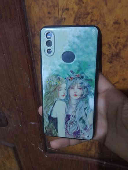 سلام عليكم جهاز للبيع شغال بس شاشه هجي بس عل فحص سعره مناسب 20شراي ***********
