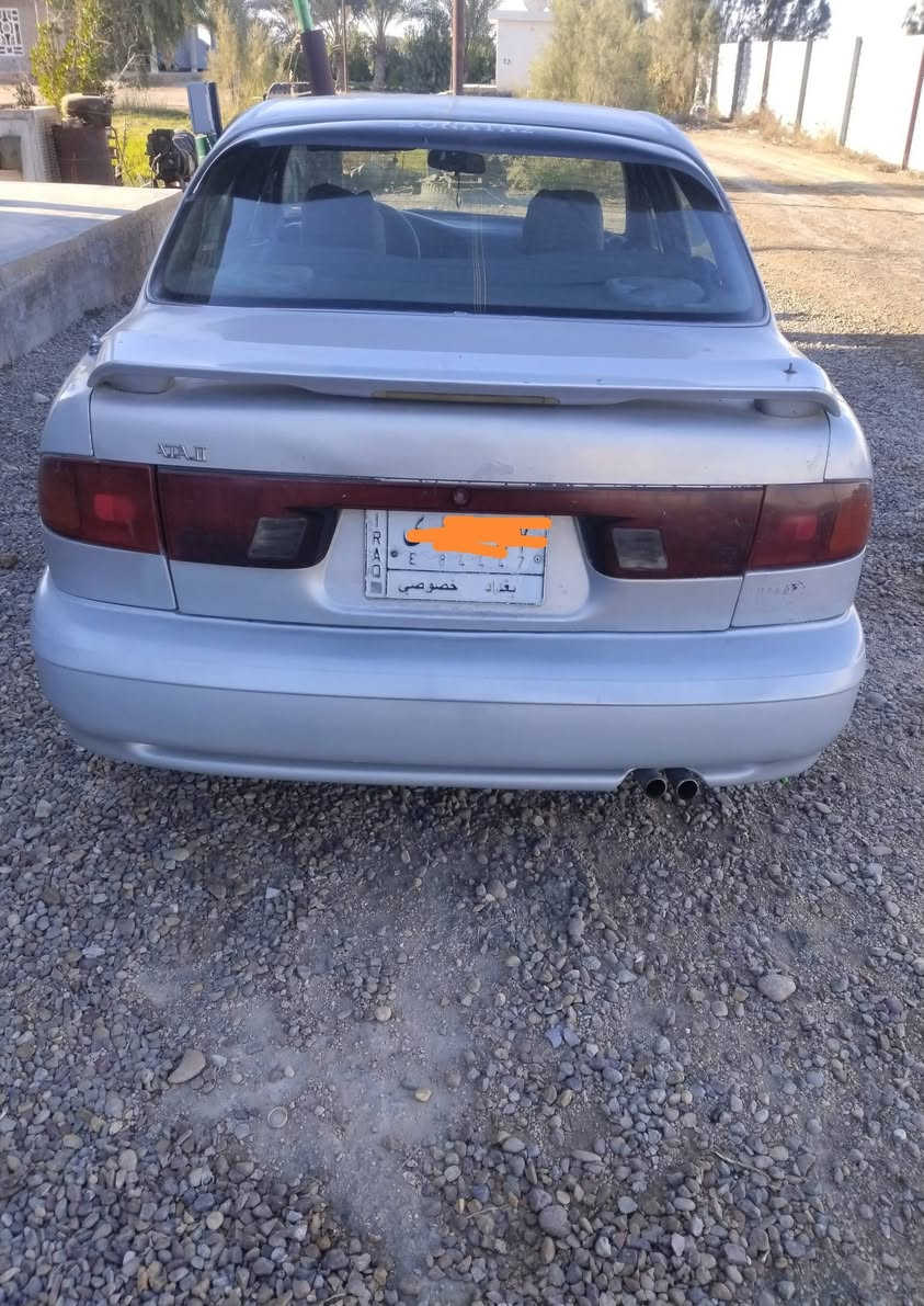 السلام عليكم من رخصة المسؤل سوناتا 2 موديل 95باسمي تحويل ثاني يوم رقم بغداد كير ومحرك خير من الله تخم تاير والكشر كدامك السعر 38وبي مجال للاتصال ***********
