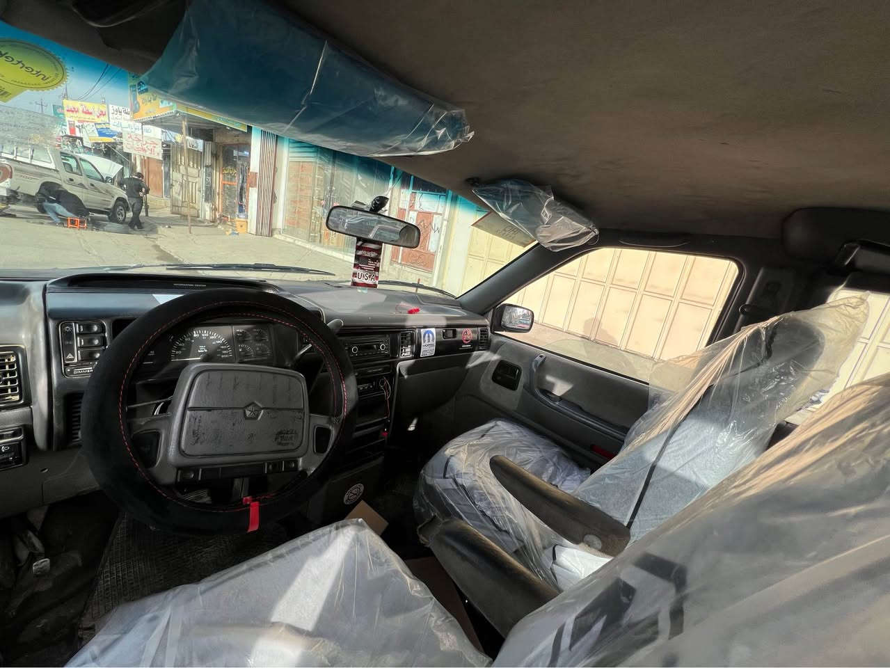 كلايزر مديل ١٩٩٢ رقم كركوك اصولي شرط تحويل بي دفتر بانزين كير و محرك بلادي شةرط صدر جديد تايرات جديد سياره جاهزه مكان سياره كركوك شورجة  سعر ٣٠ 
*********** كركوك, العراق
