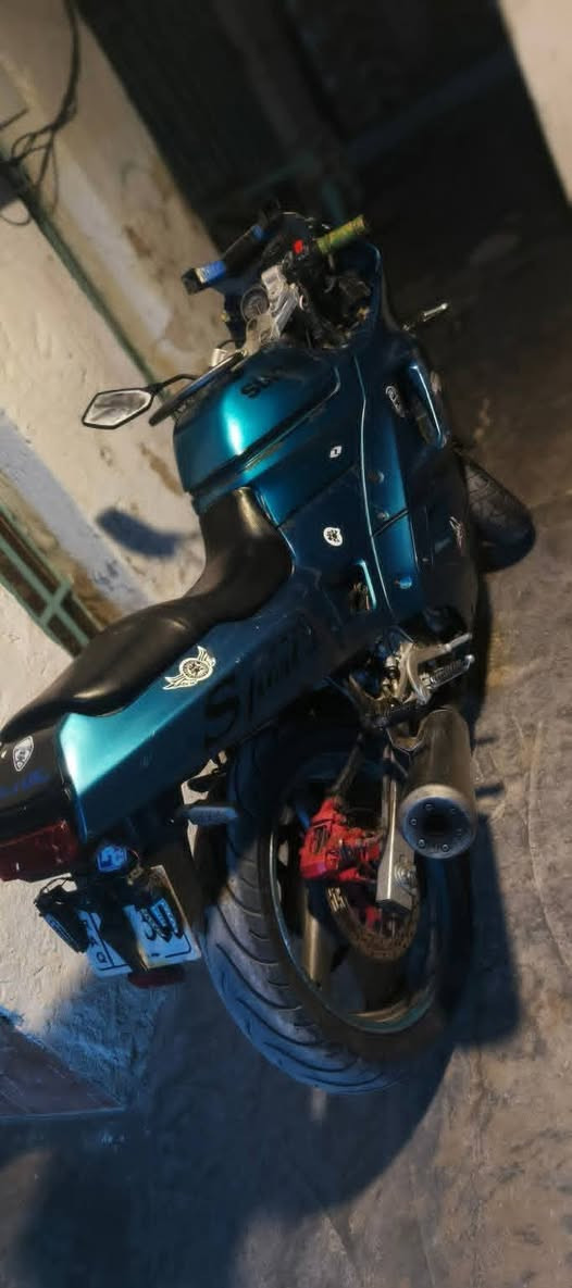 دراجه للبيع نوع ساسوكي ام الجنطه نضيفه مكان الرمادي
يراهم امراوس دراجه خير من الله أوراق بيهه و مكمركه شعدك نزل والرزق على الله التواصل ***********
