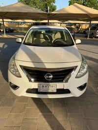 السسلام عليكم  نيسسان سسني هندي   موديل 2020 لون ابيض  رقم بغداد ب اسس...