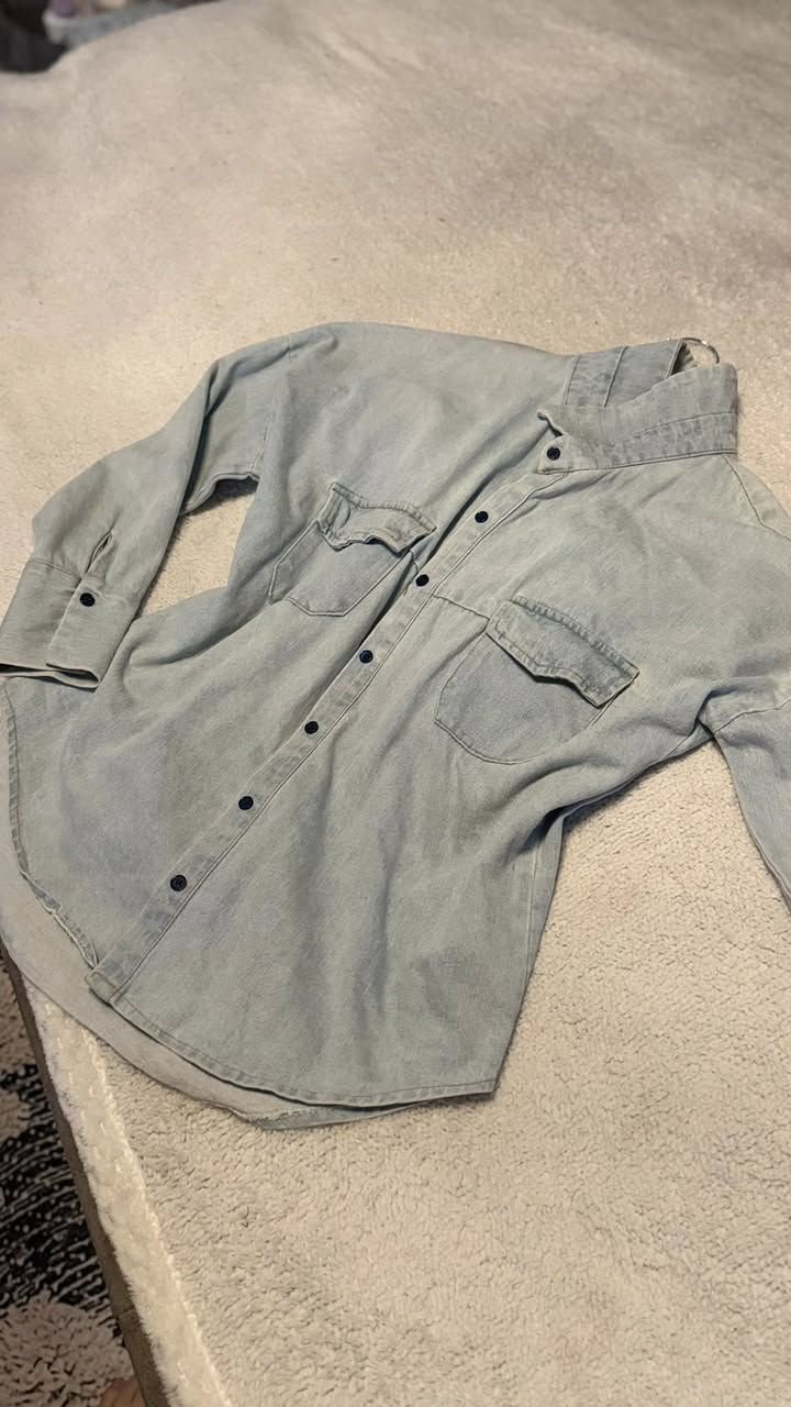 ملابس بأنسب الاسعار الاسعار تحت كل صوره♥️


**إذا كنت صاحب هذا الإعلان وتريد حذفه لأي سبب، رجاءا أرسل رسالة إلى الدعم الفني**