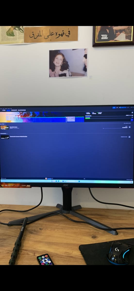 السلام عليكم
كيس +شاشه للبيع 
الموصفات CPU RYZEN 7 5700x
 RTX 3060 ZOTAC 12GB
 GASS COOLER 360MM
 RGB GIGABYTE
 TECHNOGY B450M XPG
 SPECTRIX DDR4
 8+8+16-3600 RGB M.2
 256G HDD 2T  750M+80 كول
سعر الكيس مع ماوس وكيبورد مليون وبي مجال بسيط
النضافه 100/100
موصفات الشاشه 260hz   0.5ms 2K سعره 300 الف
تلفون *********** يوجد توصيل
