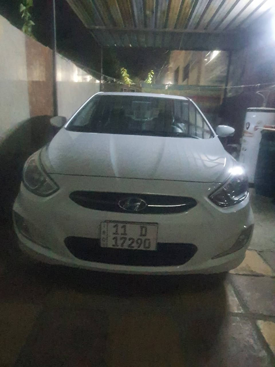 السلام عليكم للبيع اكسنت مكفوله كفاله عامه حتى من الشخط  ٢٠١٦ باسمي مواصفات كامله ماشيه ٦٠ الف جديده السياره تجي وتشوف بعينك سعرها ١٣٠ ورقه للاتصال ***********٠ *********** ابومصطفى
