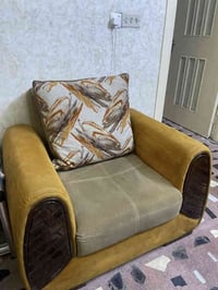 تخم مشمشي وبيجي ١٠ مقاعد تركي يتكون من  قطعتين (مقعد ) قطعه (مقعدين)  ...