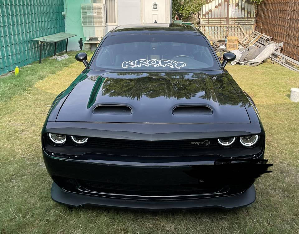 سلام عليكم جالنجر rtموديل 2016 خليجي فول رقم اربيل بسمي هزه جديده ماشيه 85 كير مكينه مكفولات بيها صبغ الجاملغ الخلفي وجاملغ الامامي الاستفسار على ***********السعر 158
