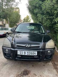 هونداي توكسان للبيع خليجي  رقم بغداد بسمي تحويل ثاني يوم لون اسود صبغ ...