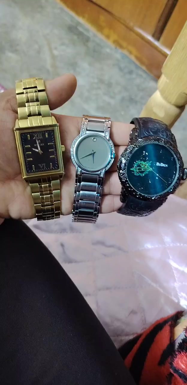 ساعات اصليه قيم
***********ويتس
