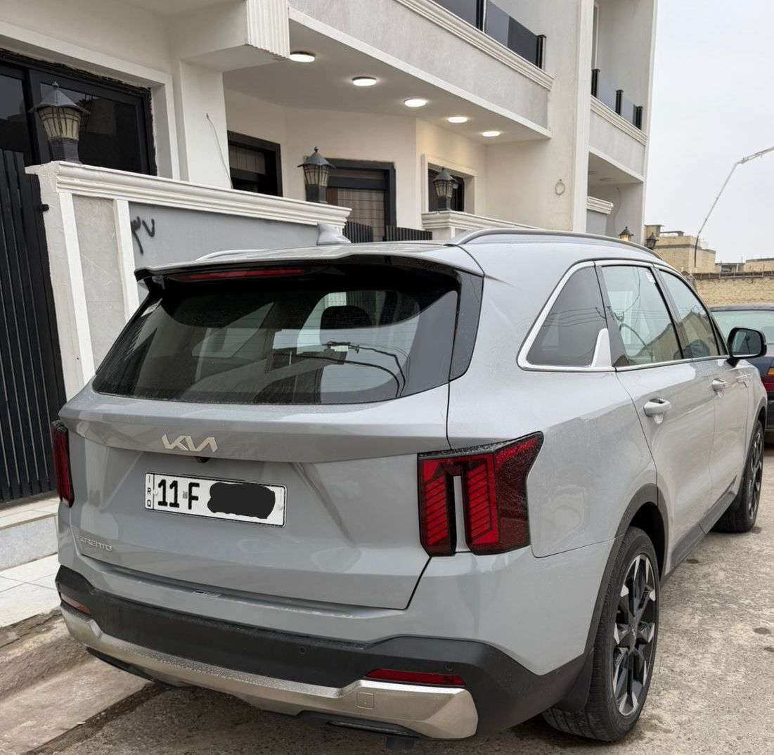 سورنتو 24 EX VIP لون سموك حادث تبديل صندوق وبارد بالجلملغات الخلفيه ماشيه١٣الف ويل ٢٠
بدون ايرباك صور الحادث مرفقات مع المنشور 
رقم بغداد دولي 
مكينه 2500توربو 
للاستفسار ***********
