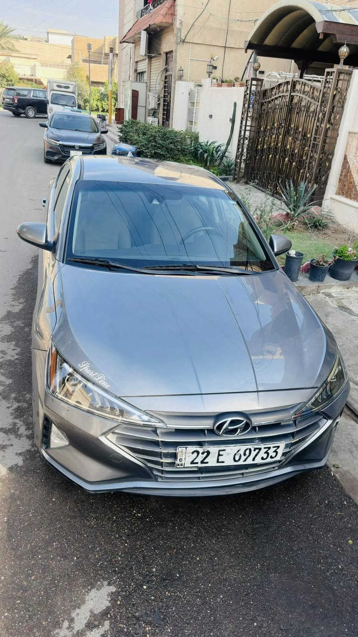 النترا 2019
وارد امريكي محرك 2000 دوش
كير AT المرغوب
المواصفات :
شاشة كبيرة
كاميرا دوارة
تحكم كامل
كروز سرعة
توقف ذاتي
مانع انزلاق
تعديل مسار
سنويه بأسمي تحويل ثاني يوم

3 وضعيات قيادة ( نورمال - سبورت - سمارت ) الحادث قبغ صندوق بدون ايرباك ماشية 96,600 الف ميل مكان السيارة بغداد نفق الشرطه 
السعر 150$ بيها مجال بسيط

***********
