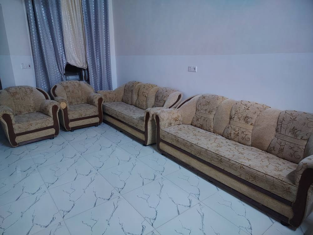 سلام عليكم قنفات البيع نضاف السعر 60الشراي يخابر ويدلل *********** كركوك, العراق
