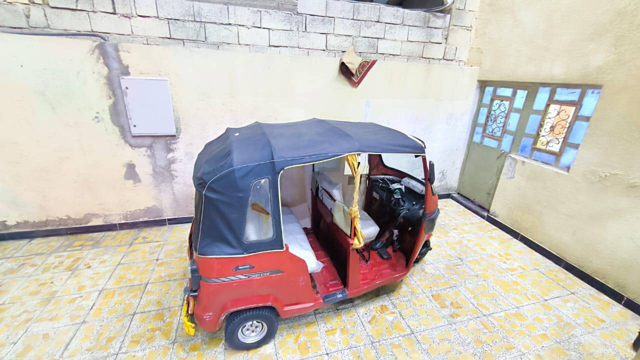 السلام عليكم شباب تكتكTVSموديل 20رقم وسنويه مكينه مفتوح مكان البصرة حي الشرطه رقم الهاتف ***********
