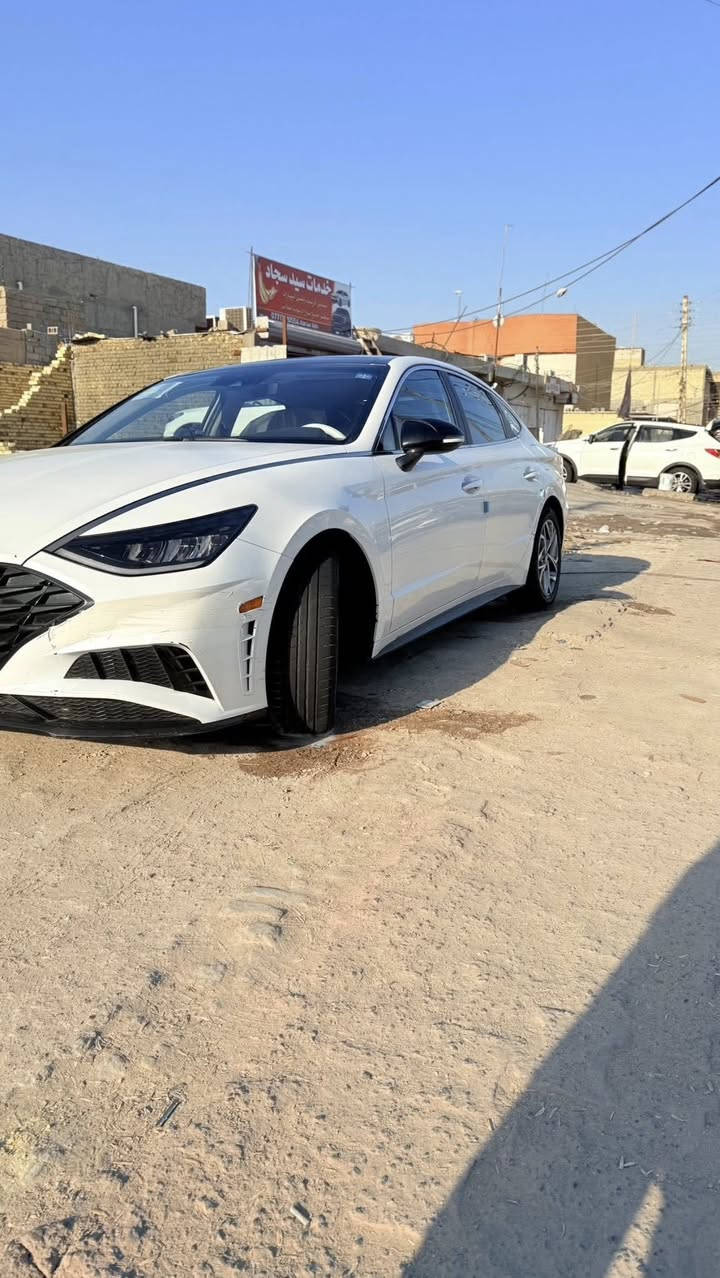 سوناتا فول موصفات رقم بابل موعقين سياره مريكيه بيه بس هاذ الحدث موجد بل صوره  السعر 160وبيه مجال ***********مكاني البصره السياره 2023
